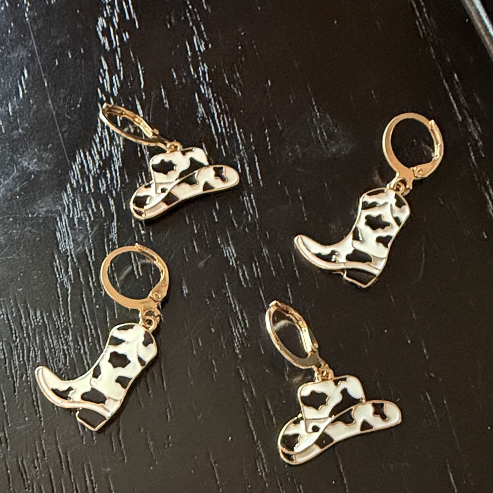 Cow Print Cowboy Boot/Hat Earrings-NWT